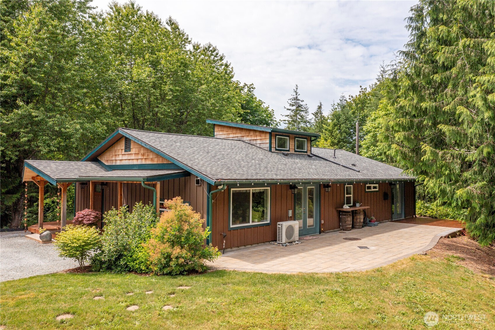 25451  Lake Cavanaugh Road  Mount Vernon WA 98274 photo