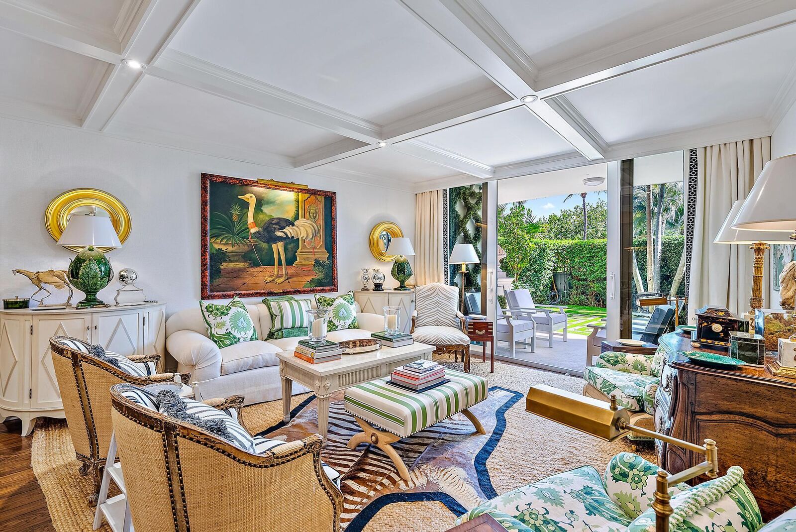 Property Photo:  100 Royal Palm Way F1  FL 33480 
