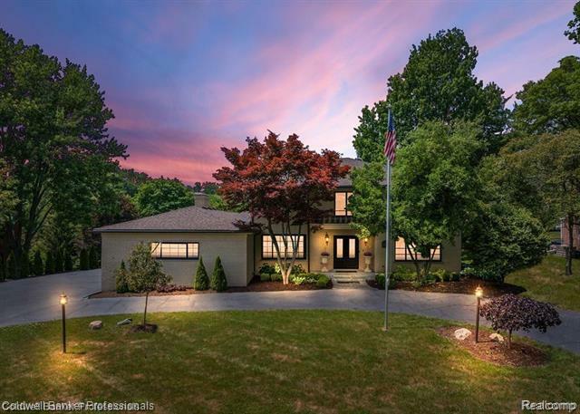 Property Photo: 4462 Barchester Drive MI 48302