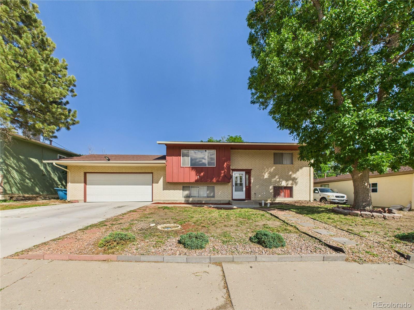 Property Photo: 3210 Shalimar Terrace CO 81008