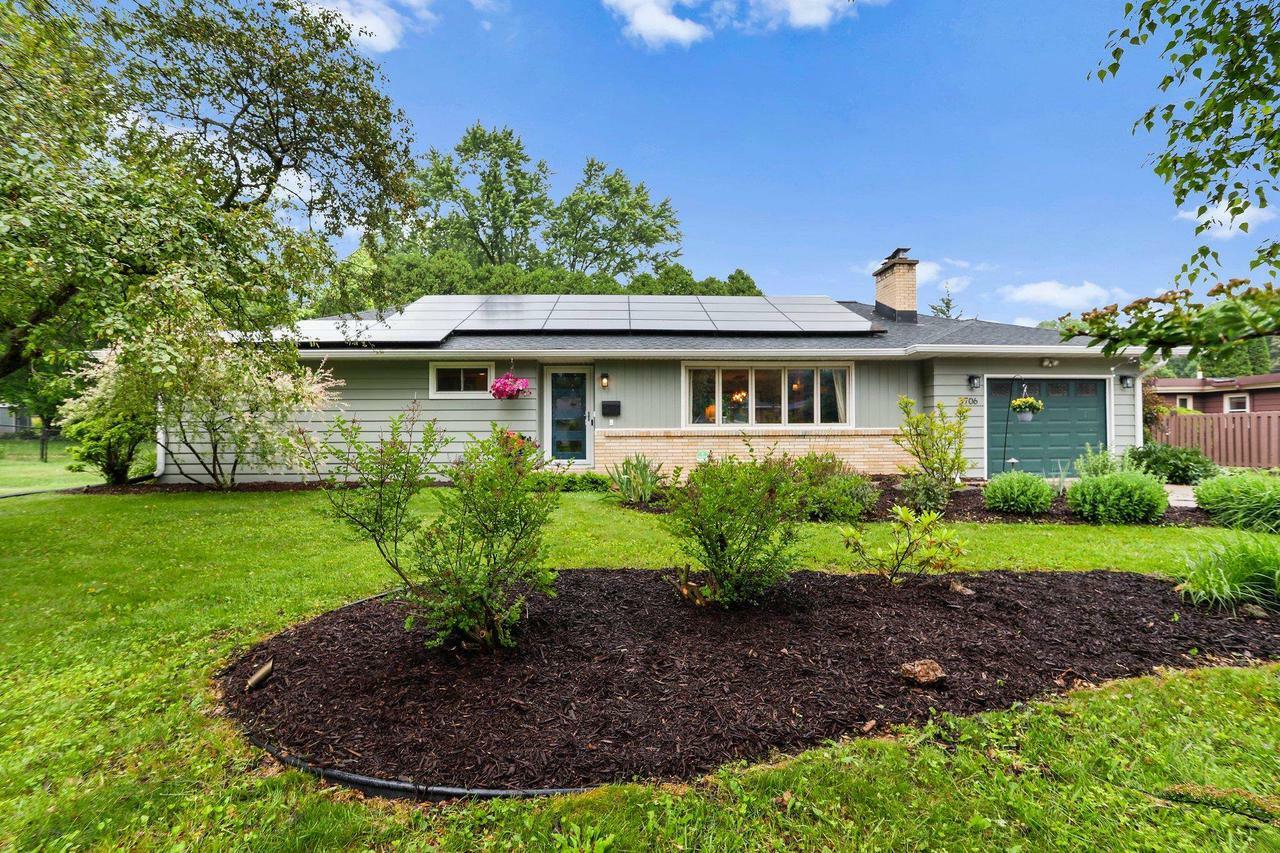 Property Photo: 5706 Tolman Terrace WI 53711