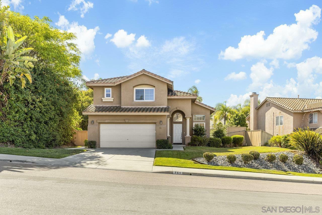 Property Photo: 751 Camino Magnifico CA 92069