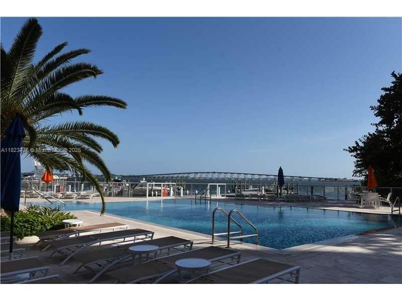 Property Photo: 1581 Brickell Ave 2307 FL 33129