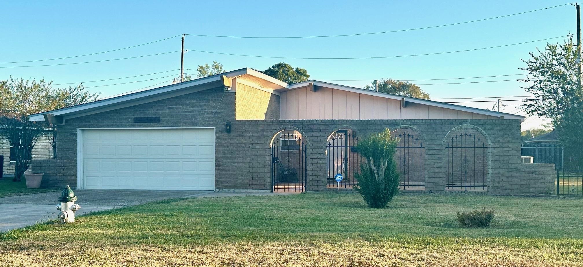 Property Photo:  1895 Lucille  TX 77705 