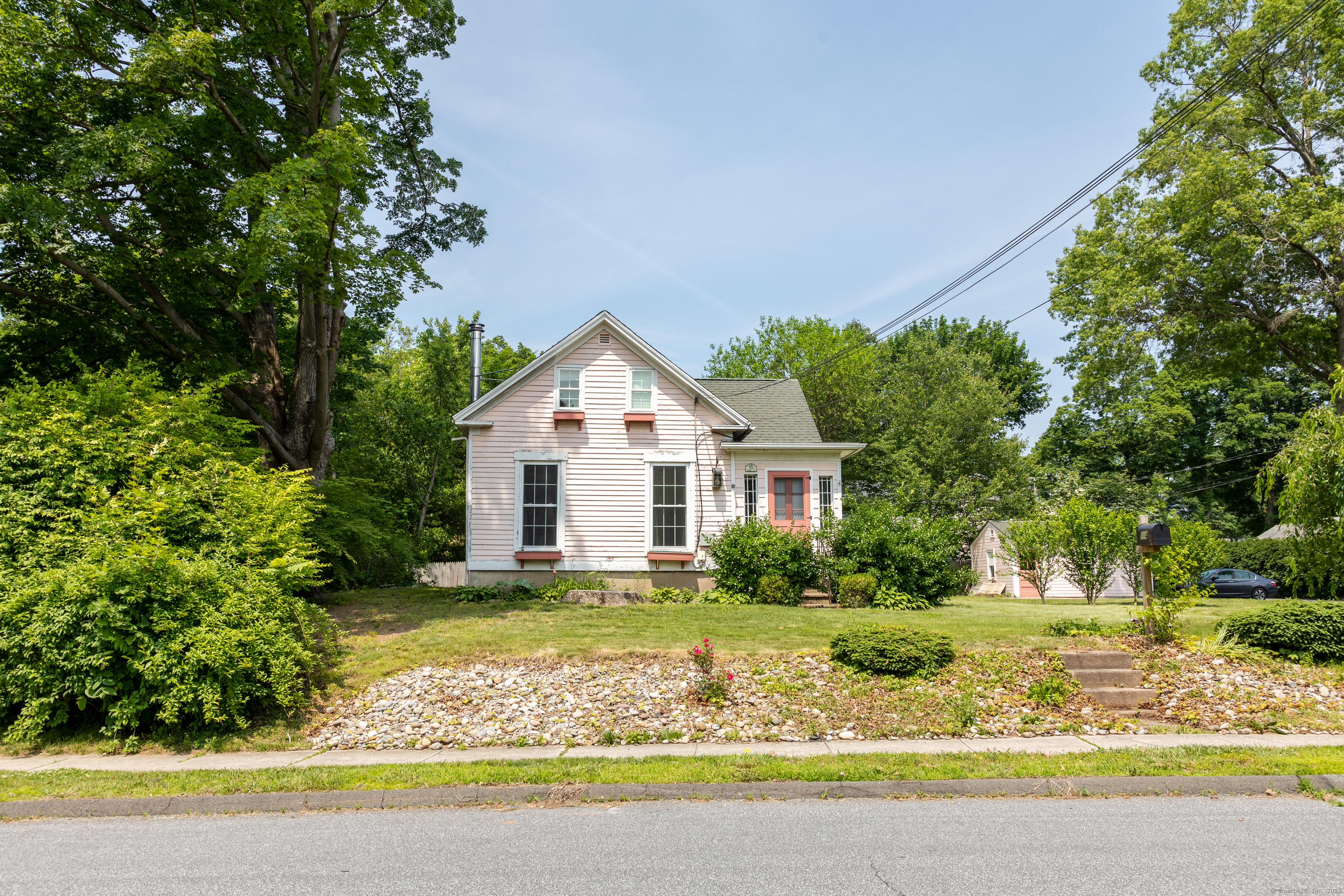 Property Photo: 114 Spring Street CT 06410