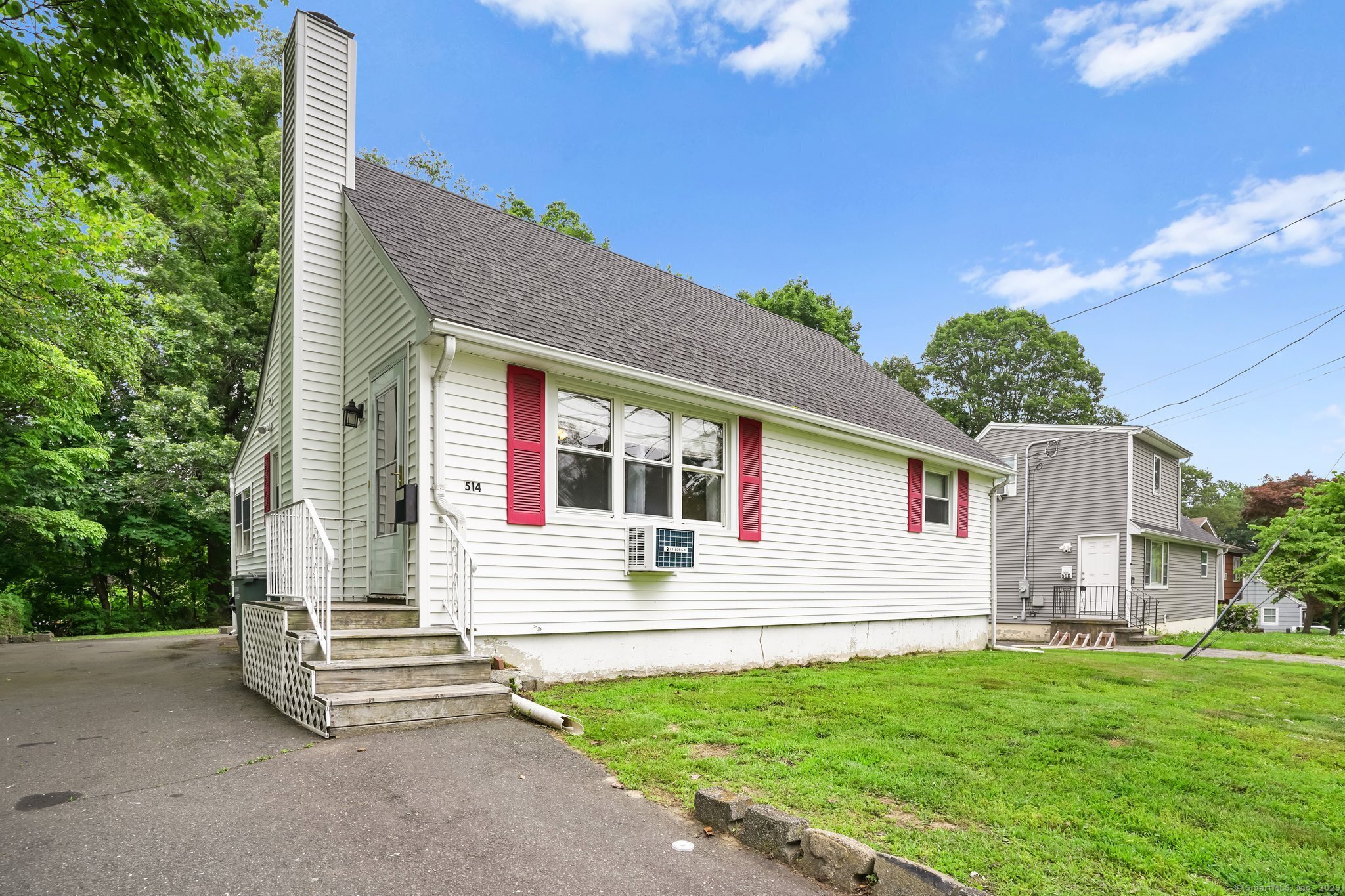 Property Photo: 514 Peet Street CT 06606