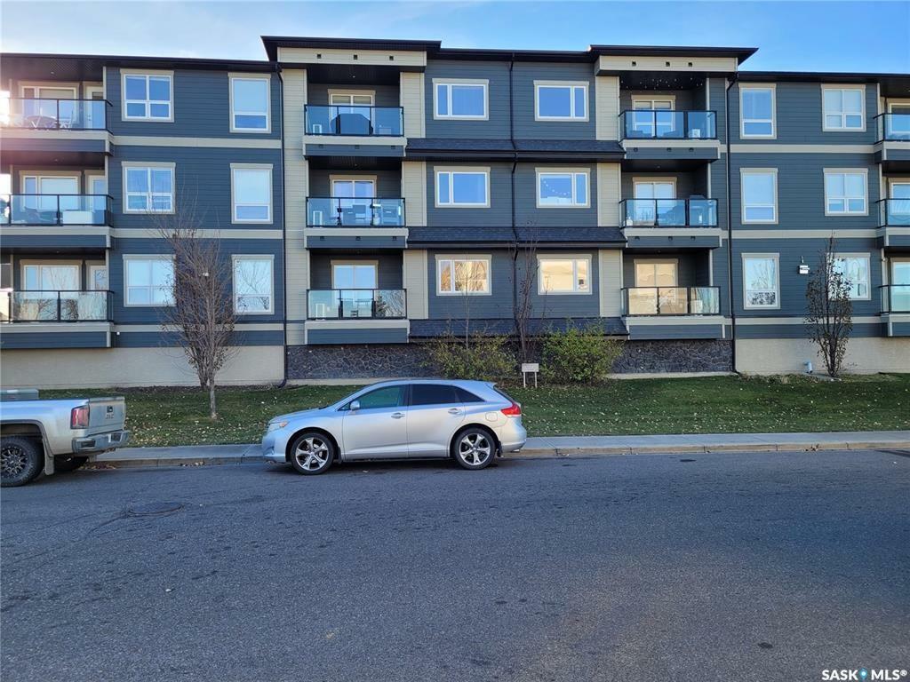 112 Willis Crescent 6202  Saskatoon SK S7T 0N3 photo