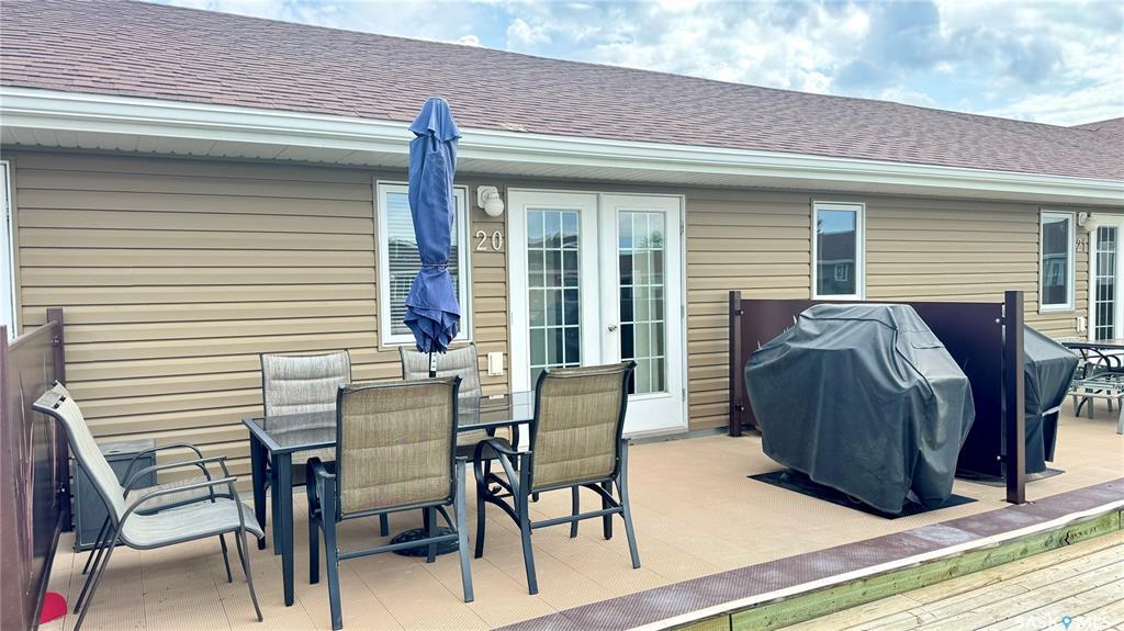 Property Photo: 1250 Aaro Avenue 20 SK S0H 1J0