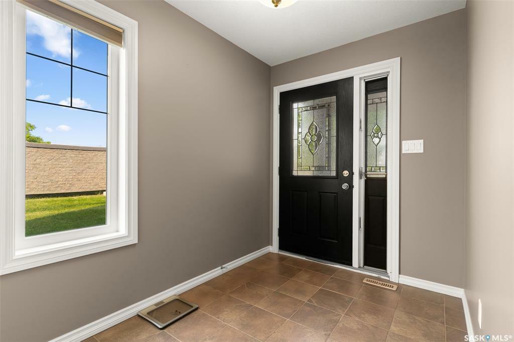 Property Photo:  4100 Sandhill Crescent 116  SK S4V 3G9 