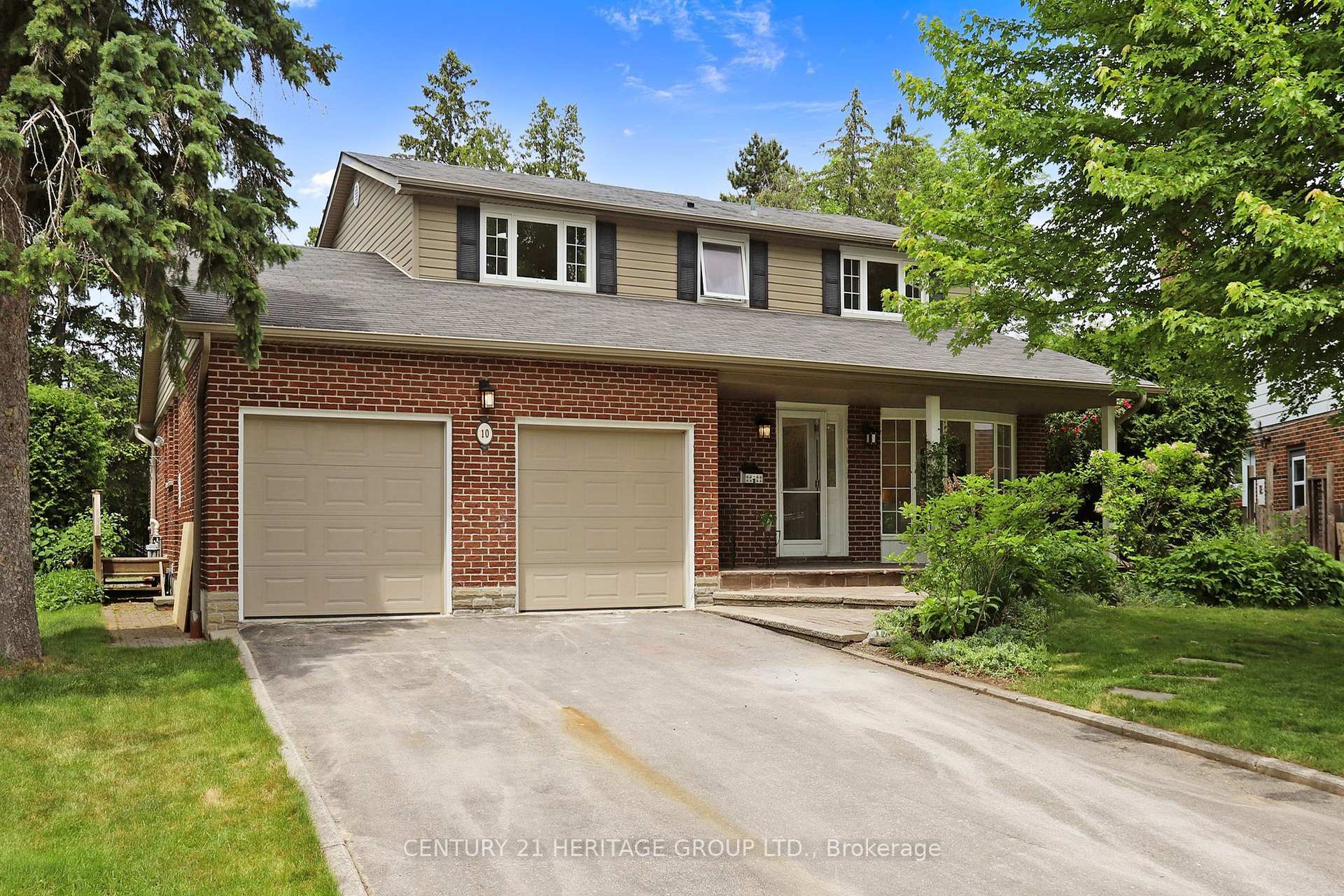 Property Photo:  10 Cherry Blossom Lane  ON L3T 3B9 