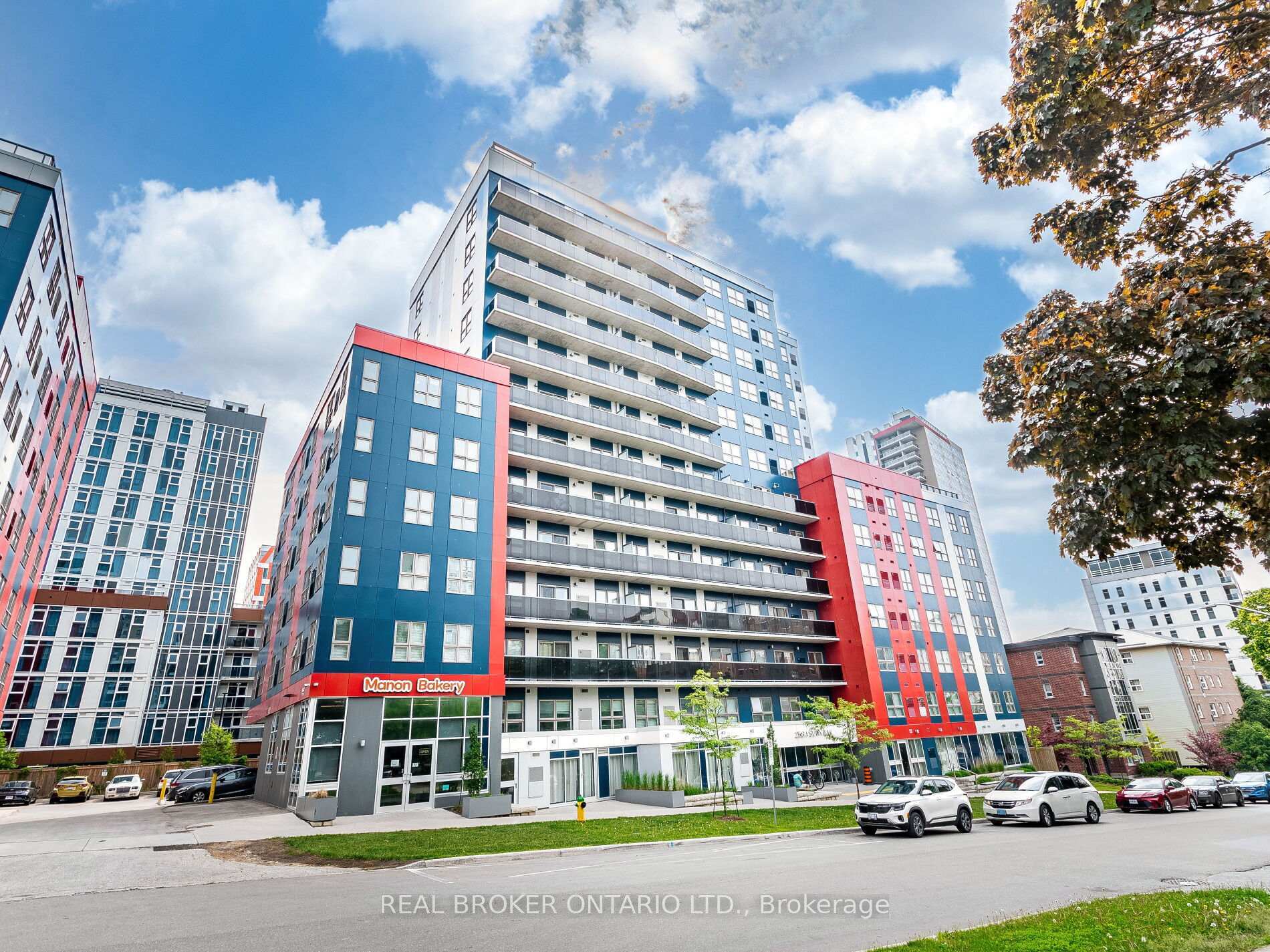 Property Photo:  258A Sunview Street 123  ON N2L 0H6 