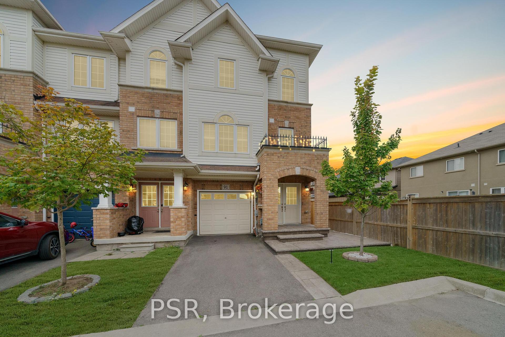 Property Photo:  91 Mayland Trail  ON L8J 0G4 