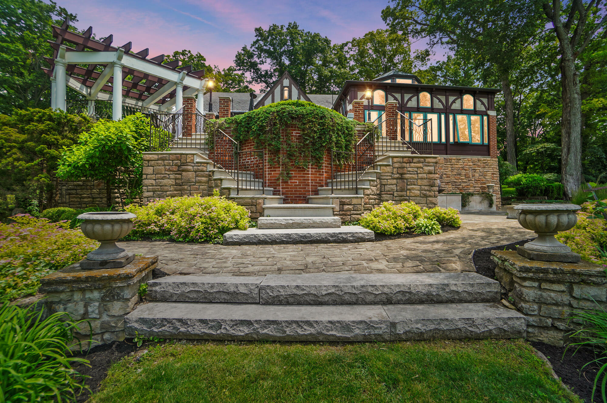 Property Photo: 2475 Signal Hill Road OH 45504