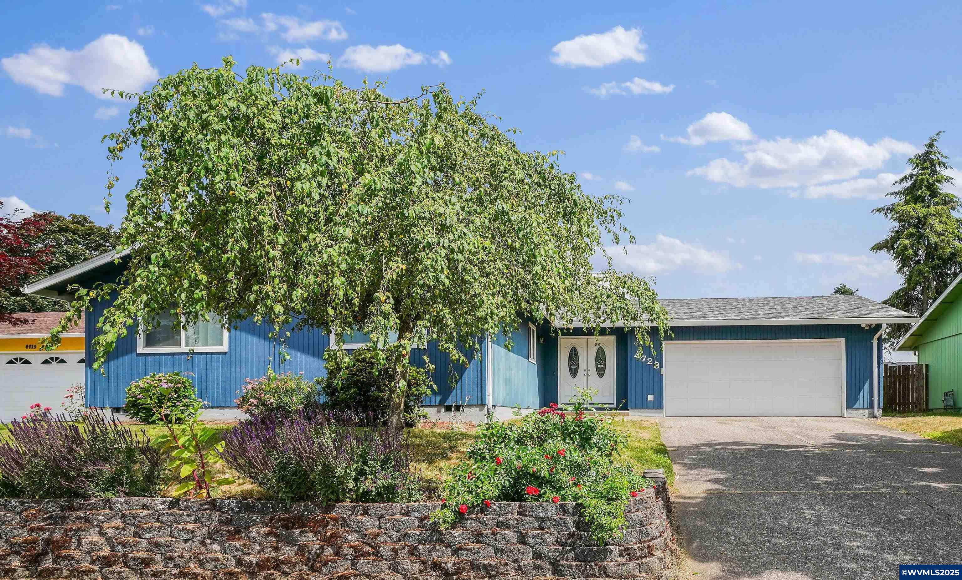 Property Photo: 4723 Buckhorn Ct SE OR 97317