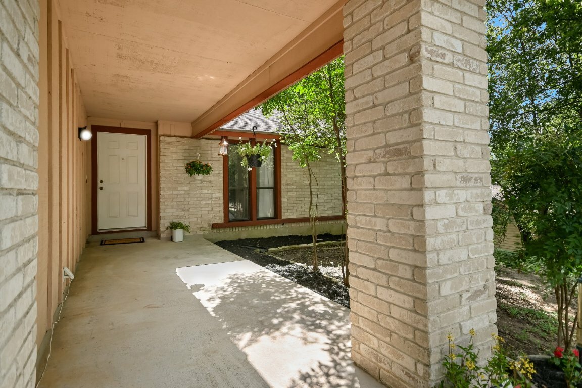 Property Photo: 8702 Wildridge Drive TX 78759