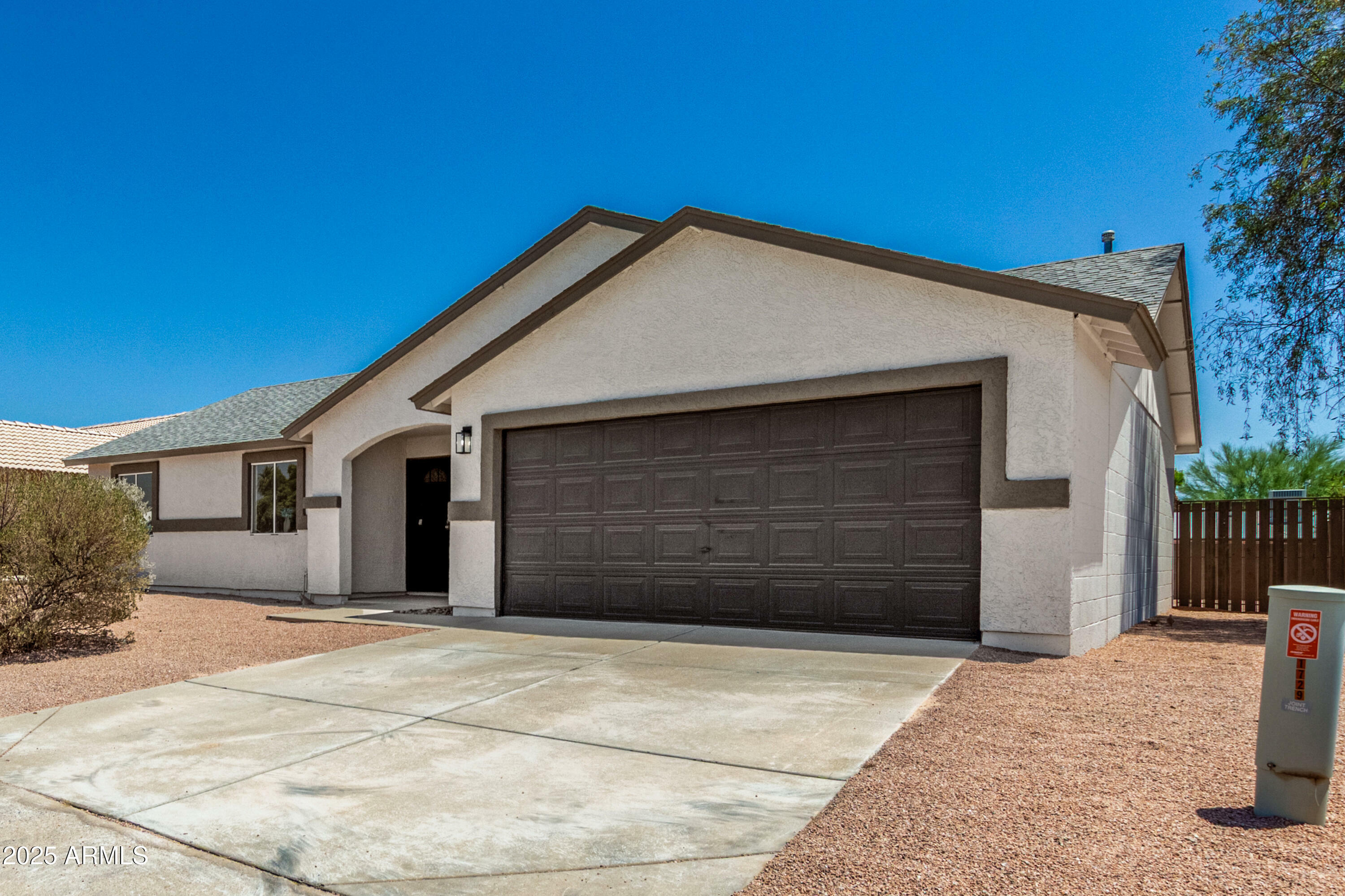1727 W 12th Avenue  Apache Junction AZ 85120 photo