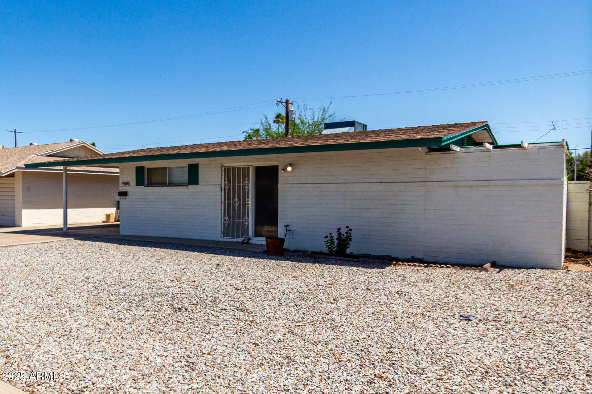 Property Photo:  539 E Pebble Beach Drive  AZ 85282 