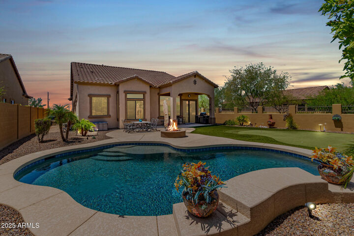 Property Photo: 8304 E Inca Street AZ 85207