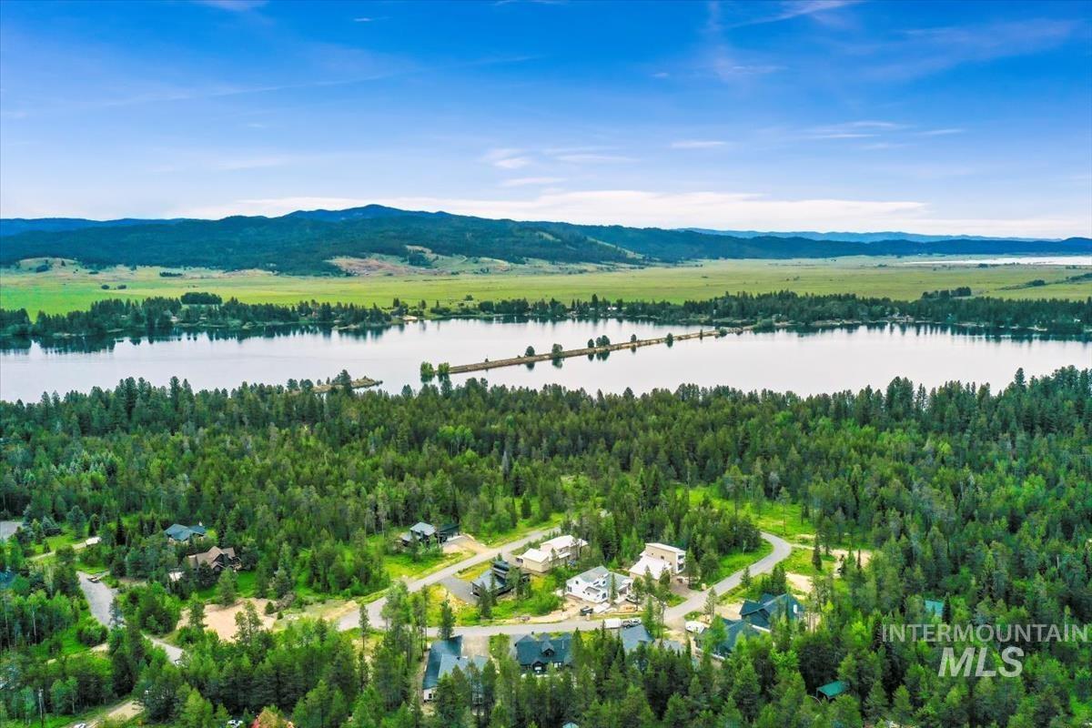Property Photo: 152 Jacks Loop ID 83615