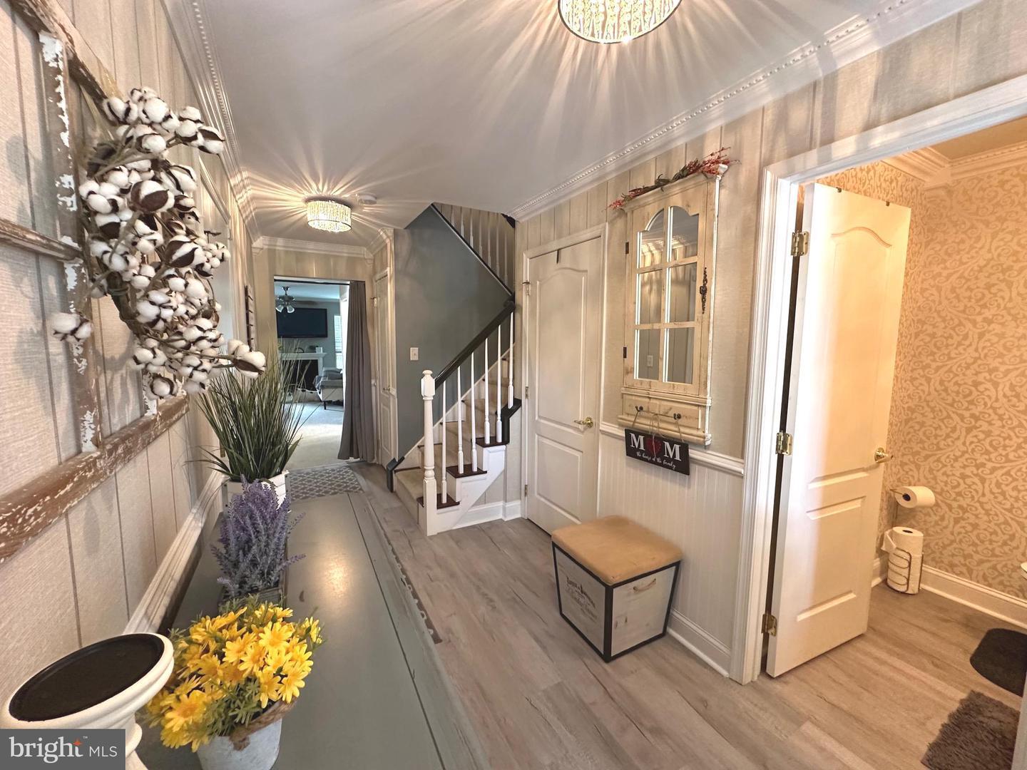 Property Photo:  48 Millers Run  NJ 08075 