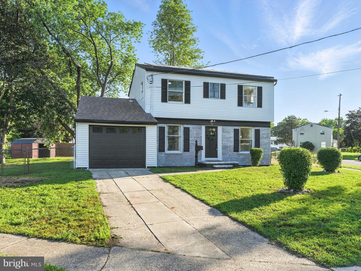 Property Photo: 16 Estate Road NJ 08068
