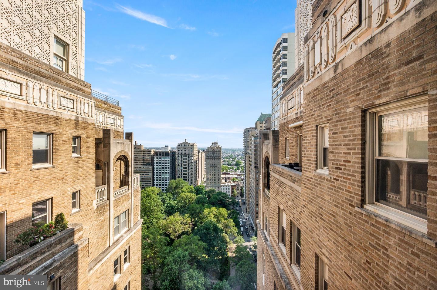 Property Photo: 1901 Walnut Street 20B PA 19103