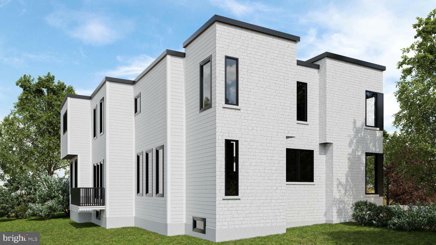 Property Photo:  719 Meadow Lane SW  VA 22180 