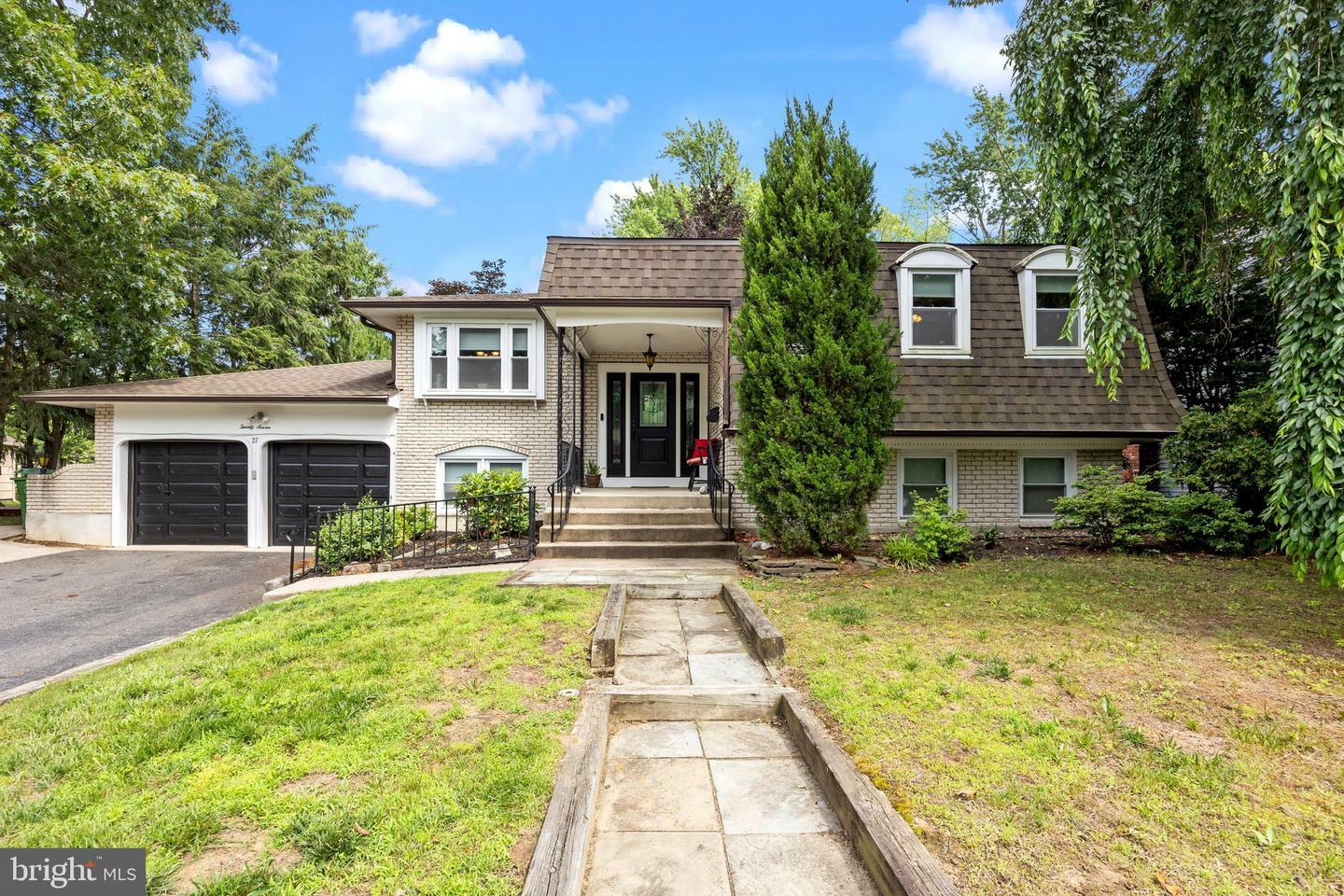 27 Karen Drive  Cherry Hill NJ 08003 photo