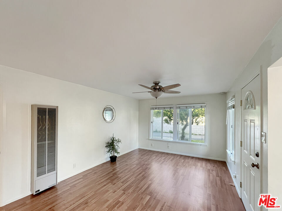 Property Photo: 8905 Nogal Ave CA 90606