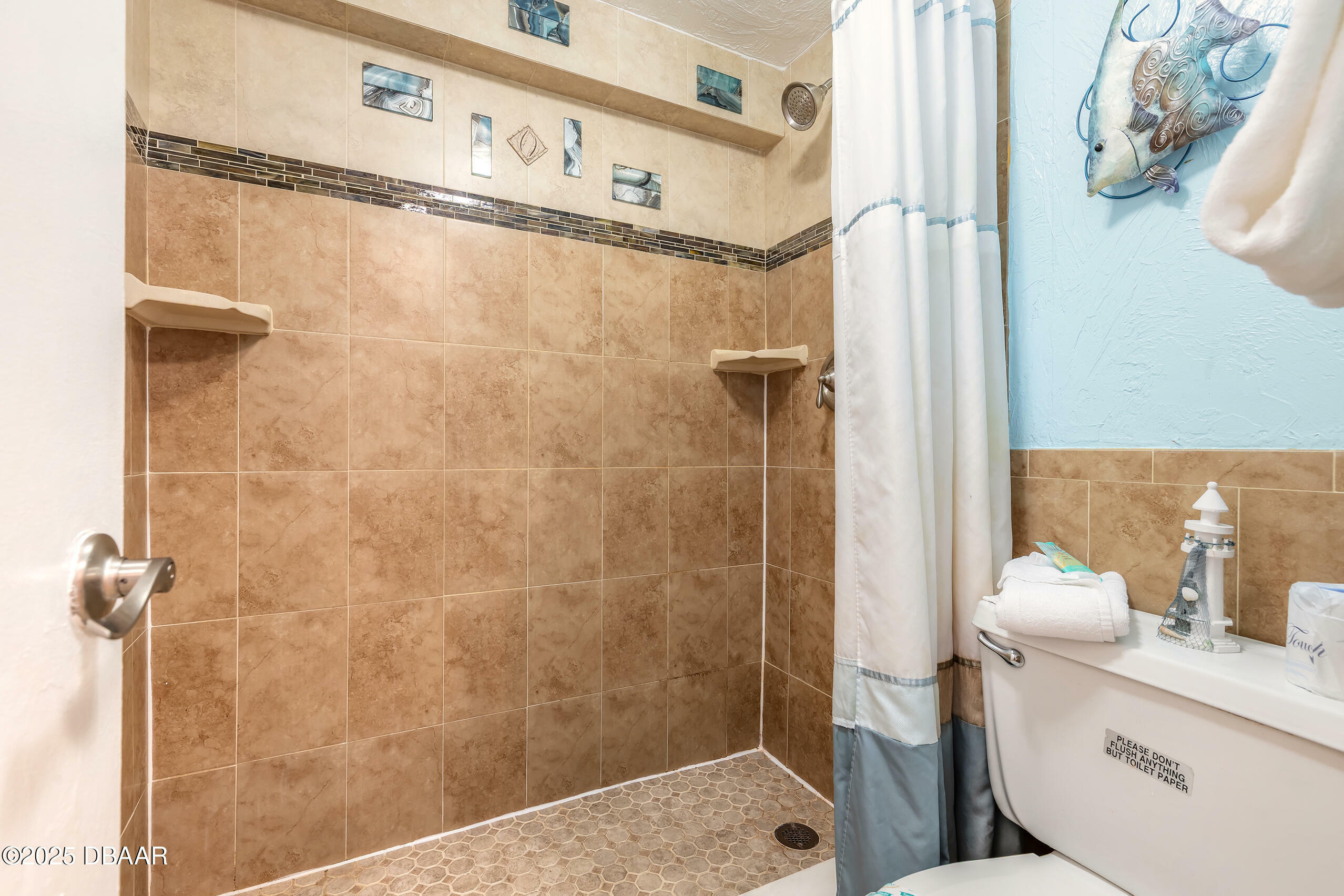 Property Photo: 313 S Atlantic Avenue FL 32118