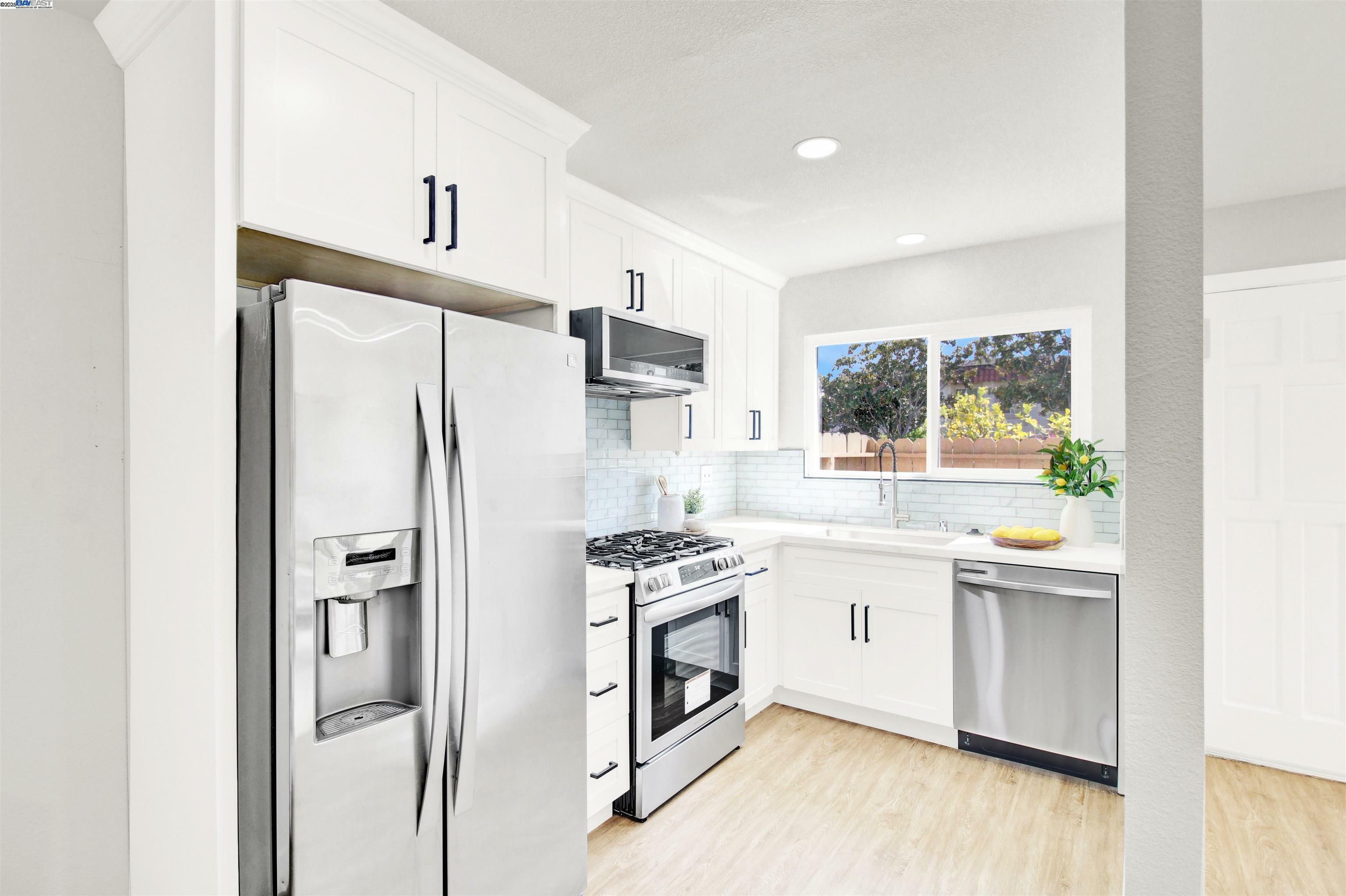 Property Photo: 4809 El Torazo Cmn CA 94536
