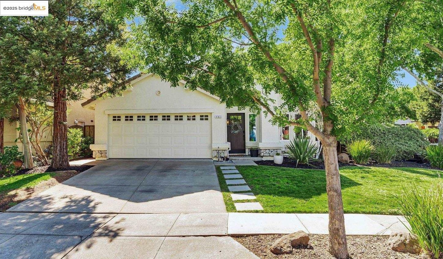 Property Photo: 483 Apple Hill Dr CA 94513