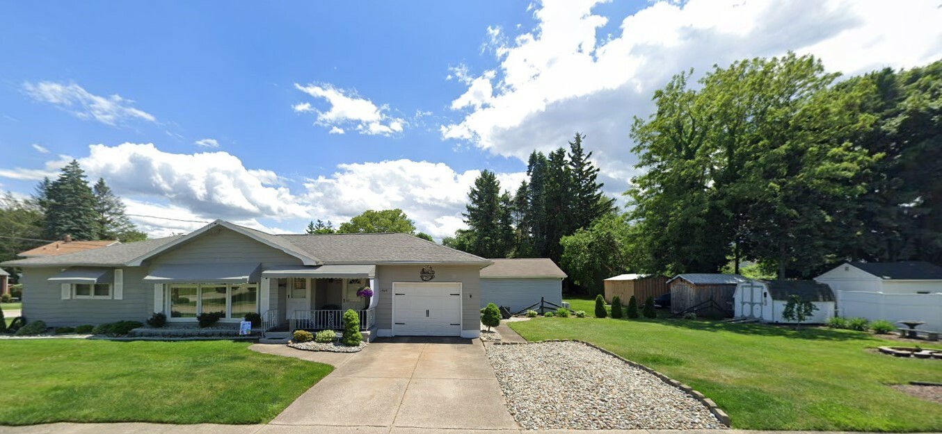 Property Photo: 1945 W 27th Street PA 16508