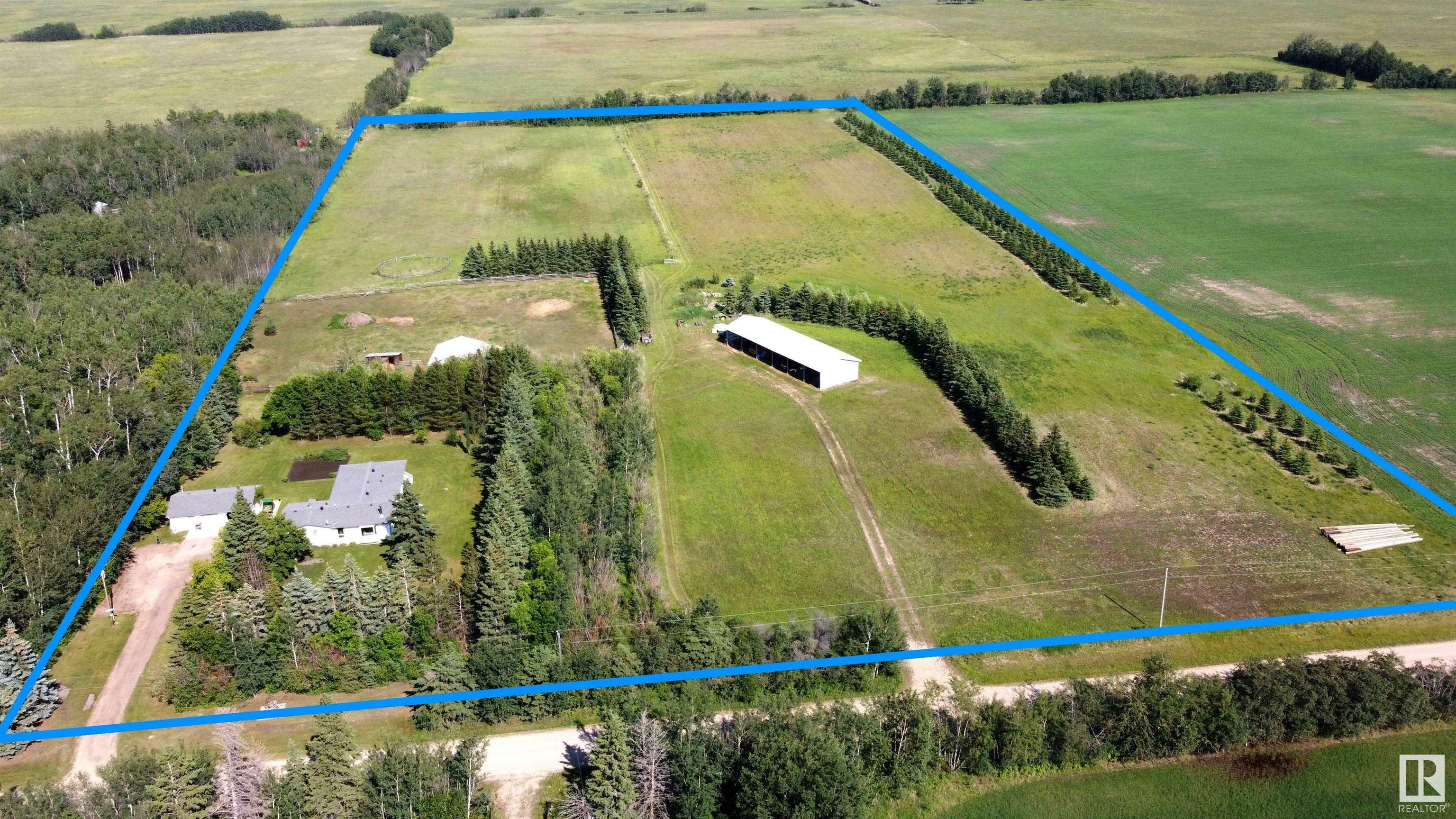 Property Photo: 57015 Rge Rd 271 AB T8R 1W9