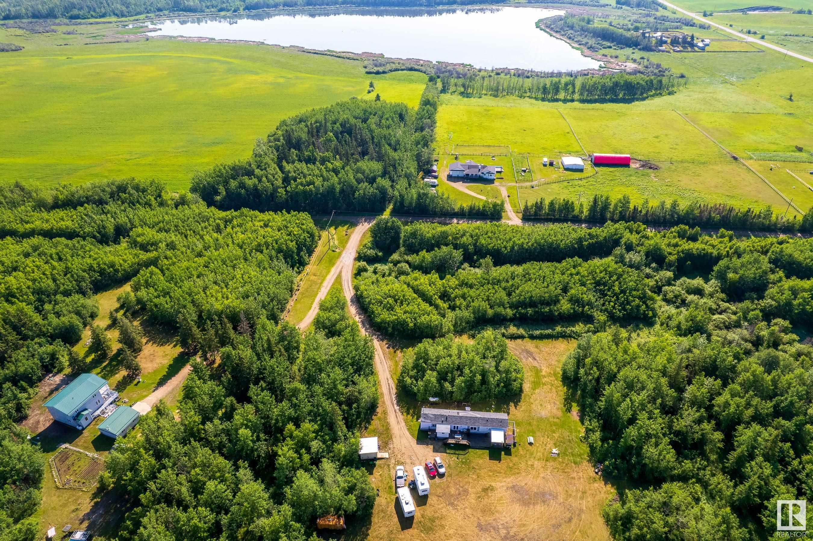 Property Photo: 56008 Rge Road 20A AB T0E 1V0