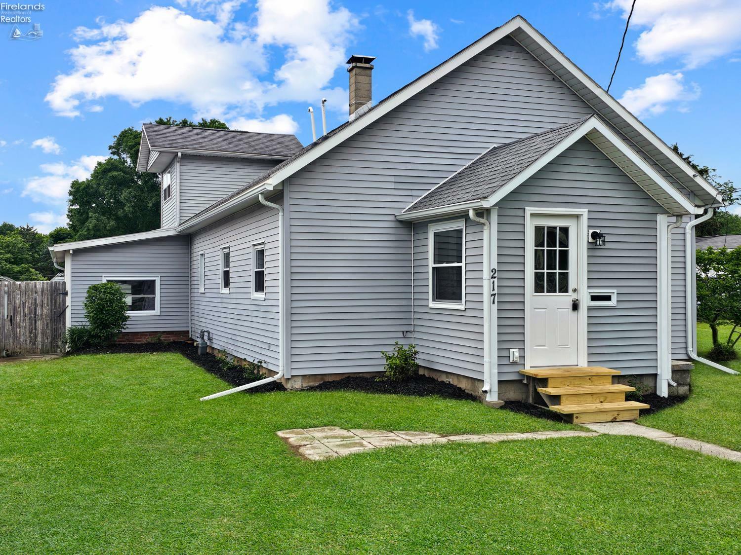 Property Photo:  217 Ott Street  OH 43410 