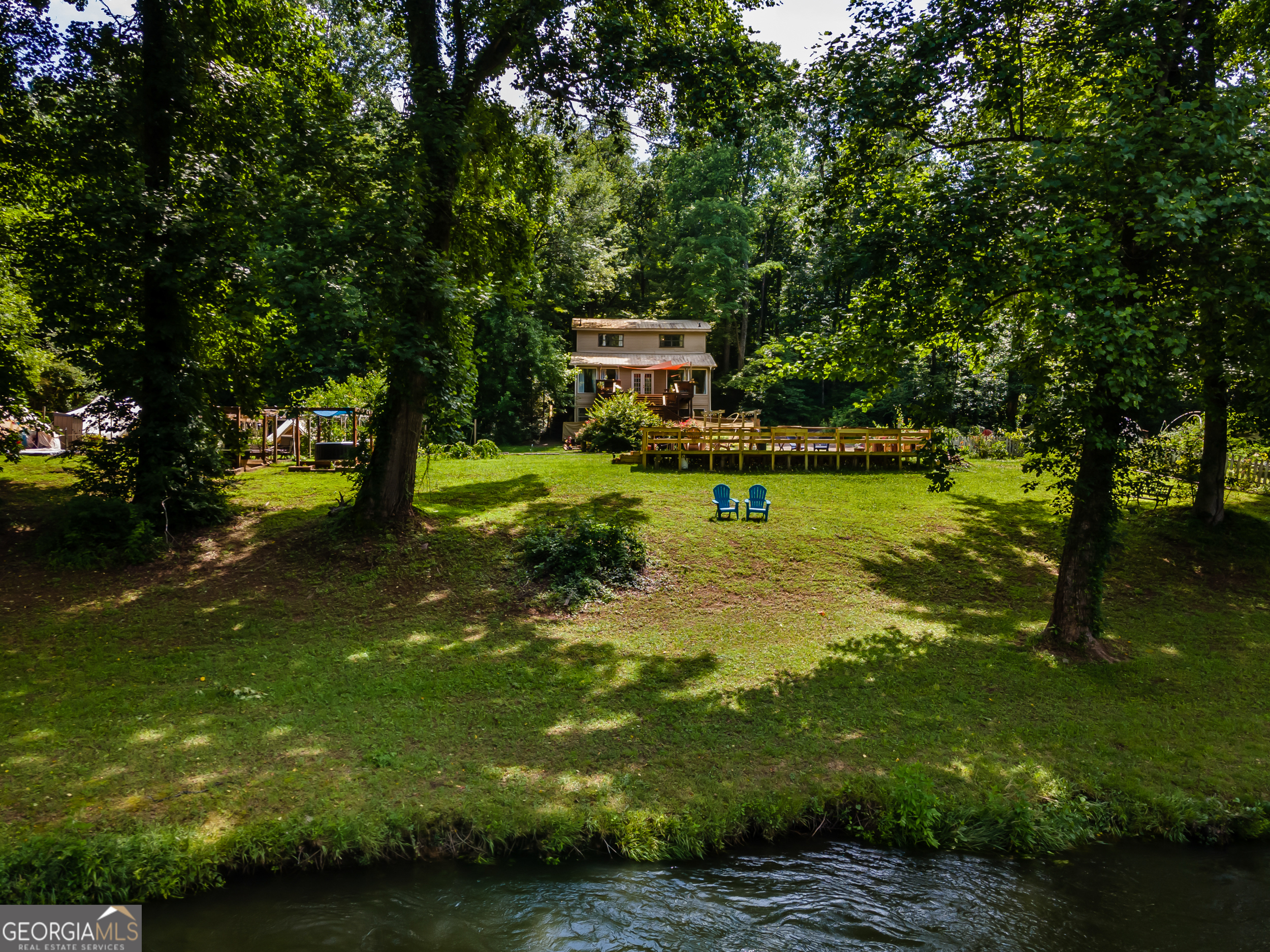 Property Photo: 5518 Highway 30 TN 37307