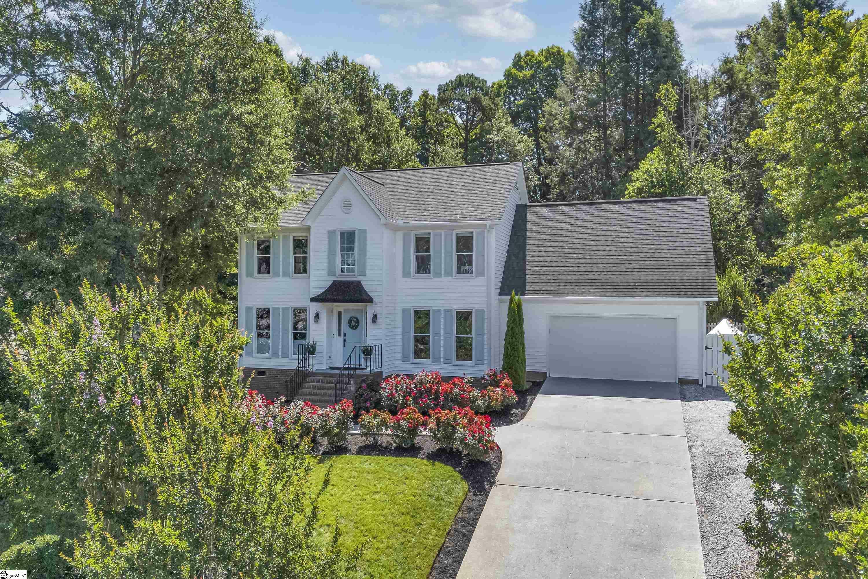 Property Photo: 109 Golf View Lane SC 29609
