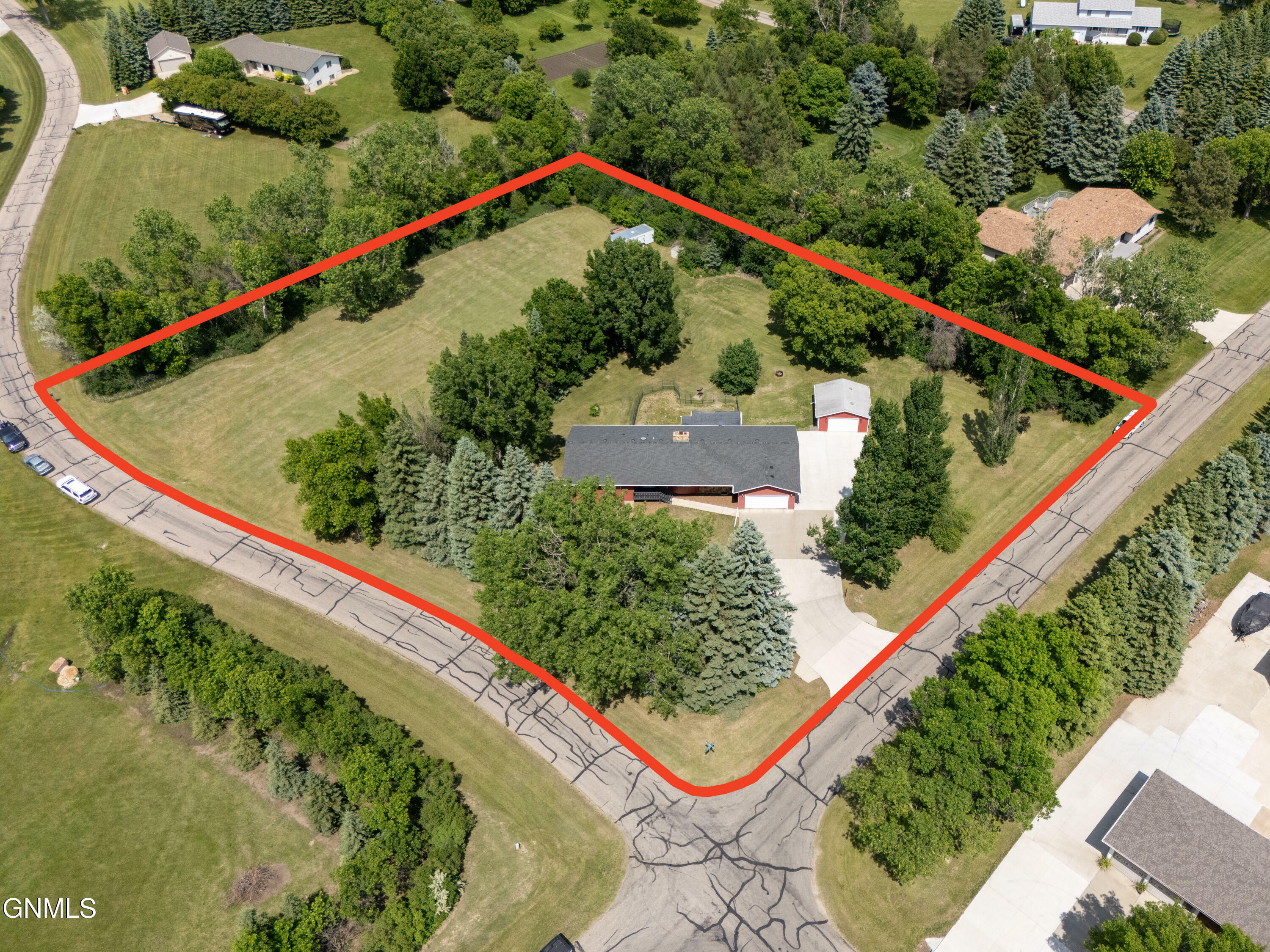 4220 Roundup Road E  Bismarck ND 58503 photo