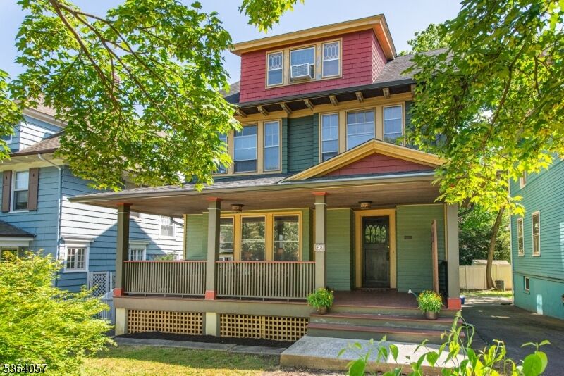 Property Photo:  68 Osborne St  NJ 07028 