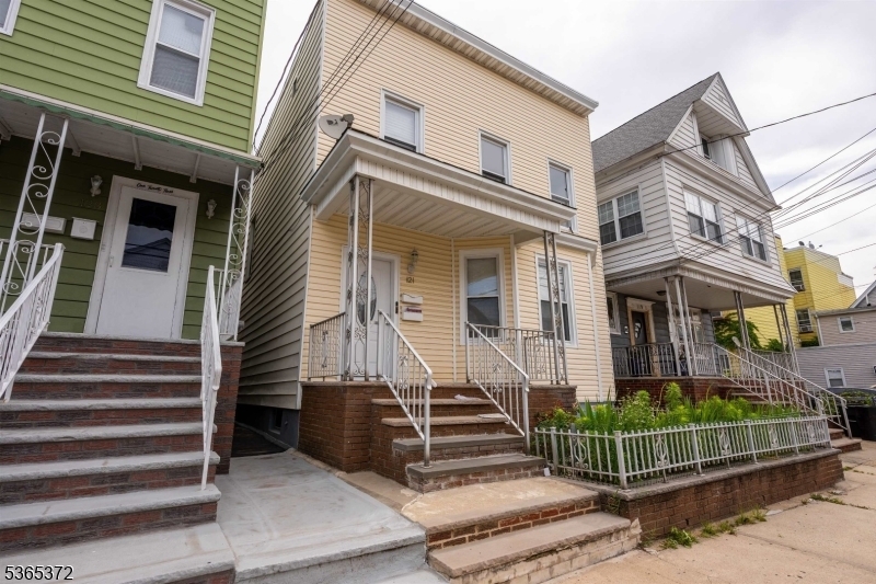 Property Photo: 121 W 14th St NJ 07002