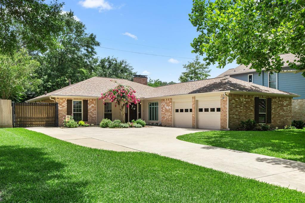 Property Photo: 13919 Ella Lee Lane TX 77077