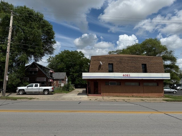 Property Photo:  4021 E 14th Street  IA 50313 
