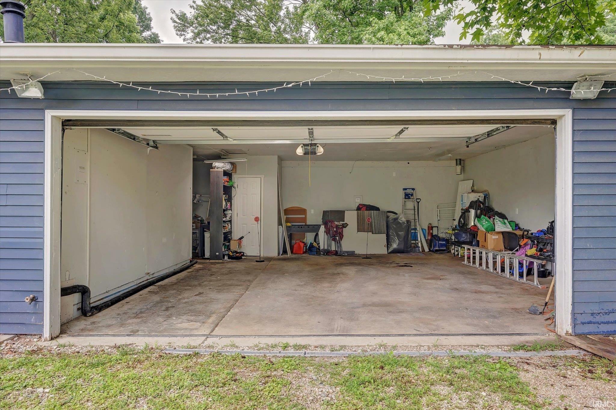 Property Photo: 3868 S Sanstone Lane IN 47403