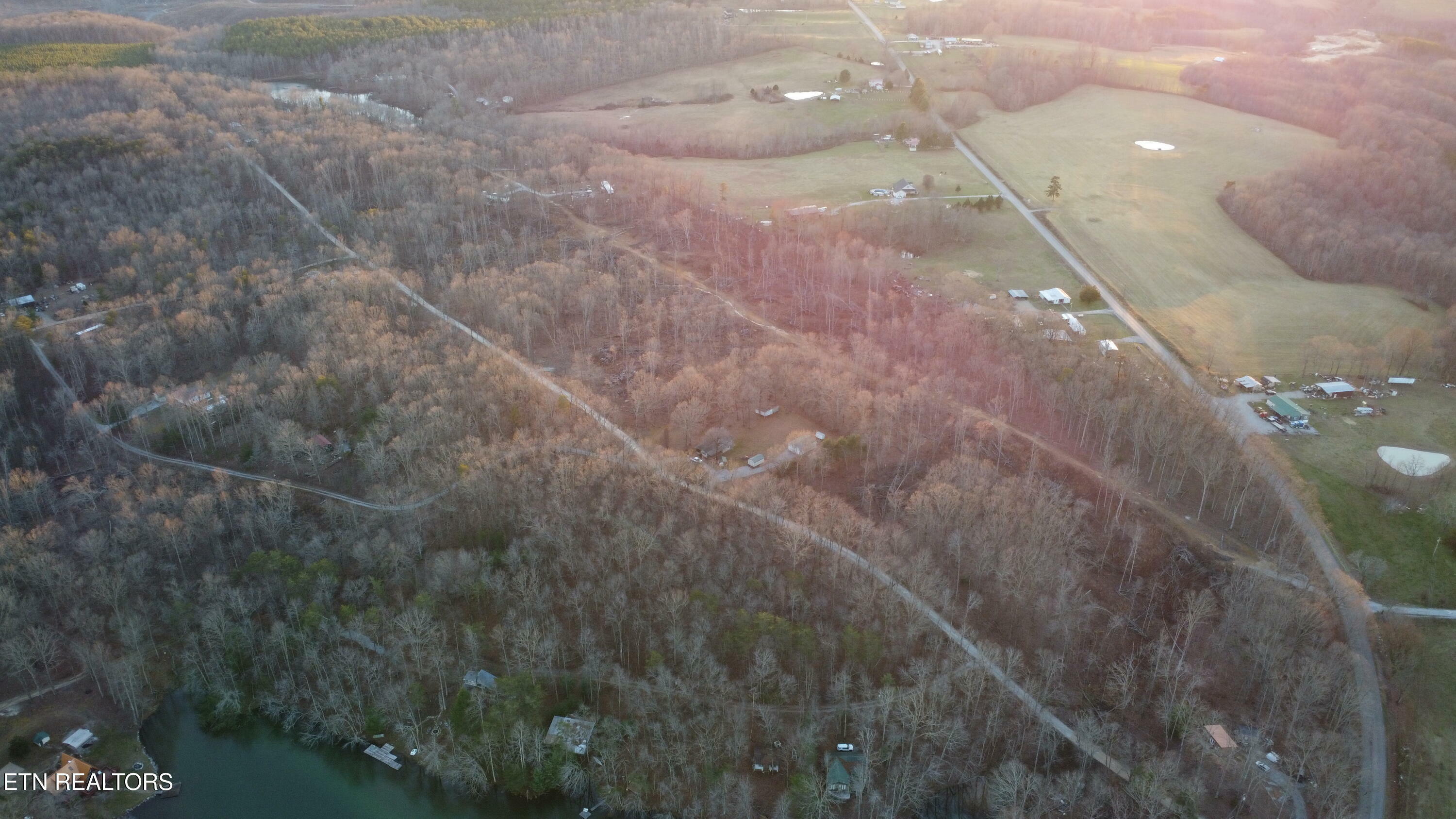 Property Photo: 7 Diane Circle TN 38572