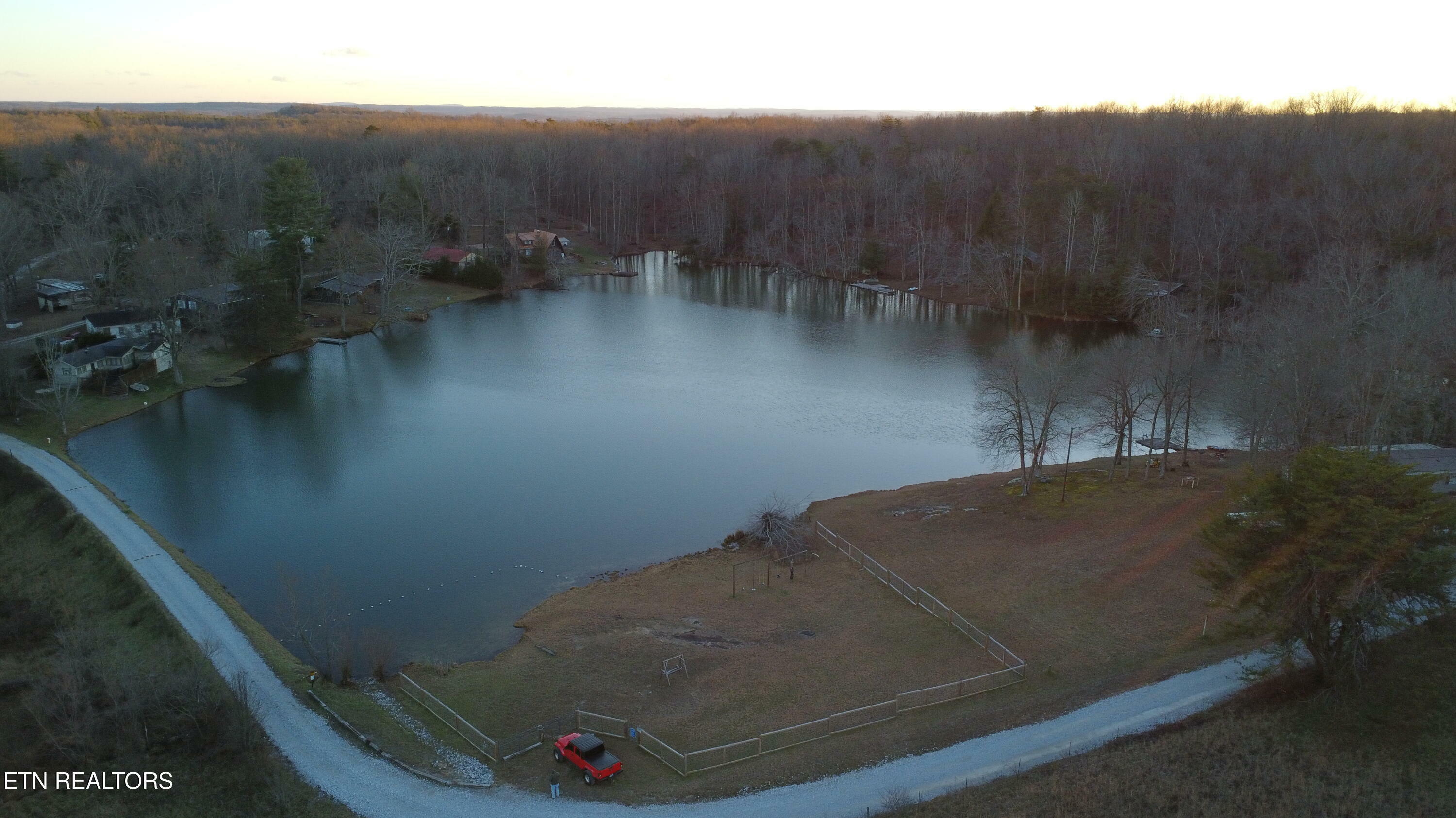 Property Photo: 4 Tresa St TN 38572
