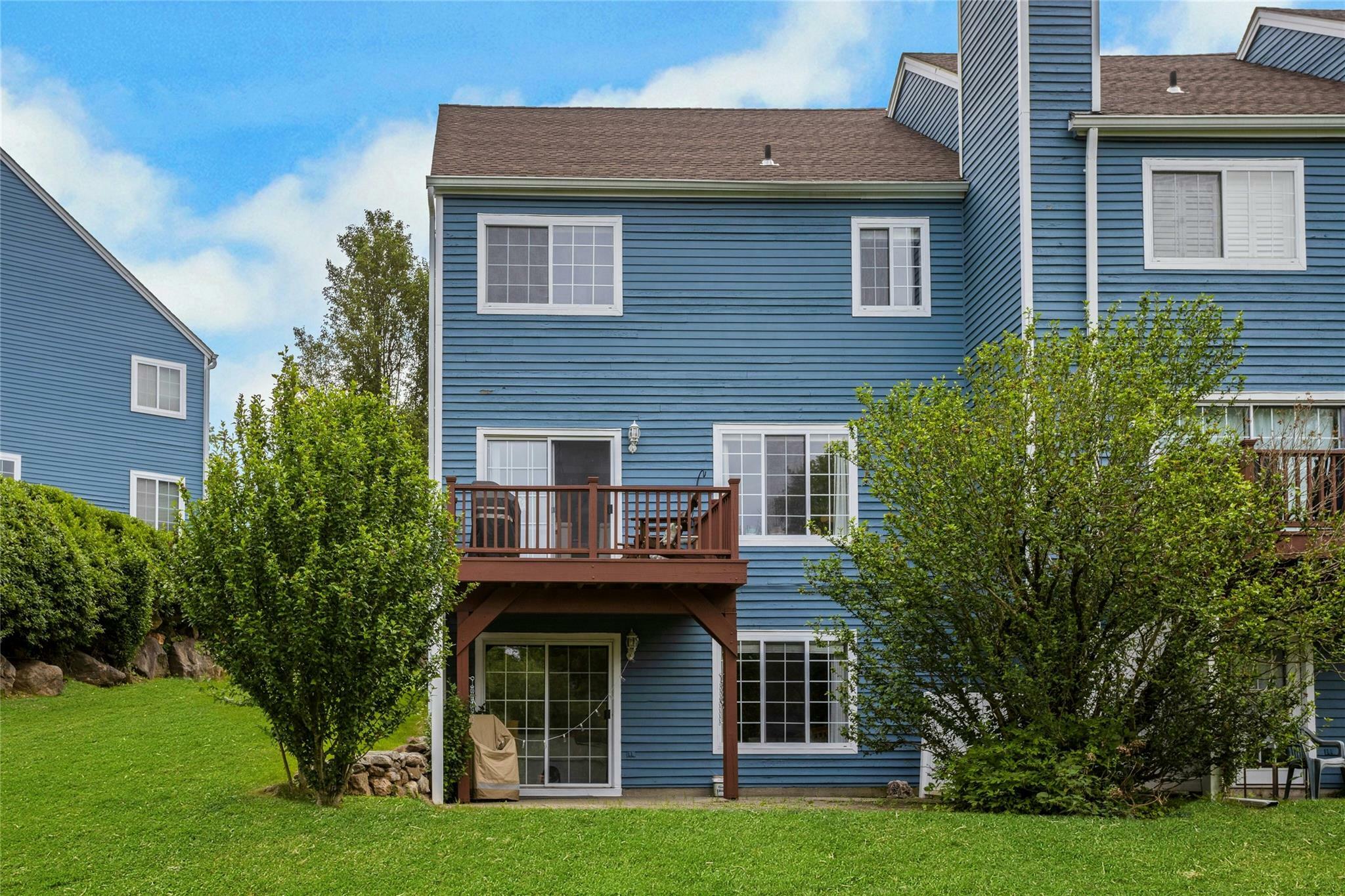 Property Photo: 804 Ashford Circle NY 10509
