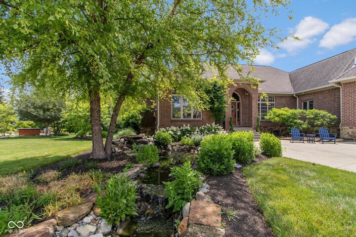 Property Photo: 11761 Darsley Drive IN 46037