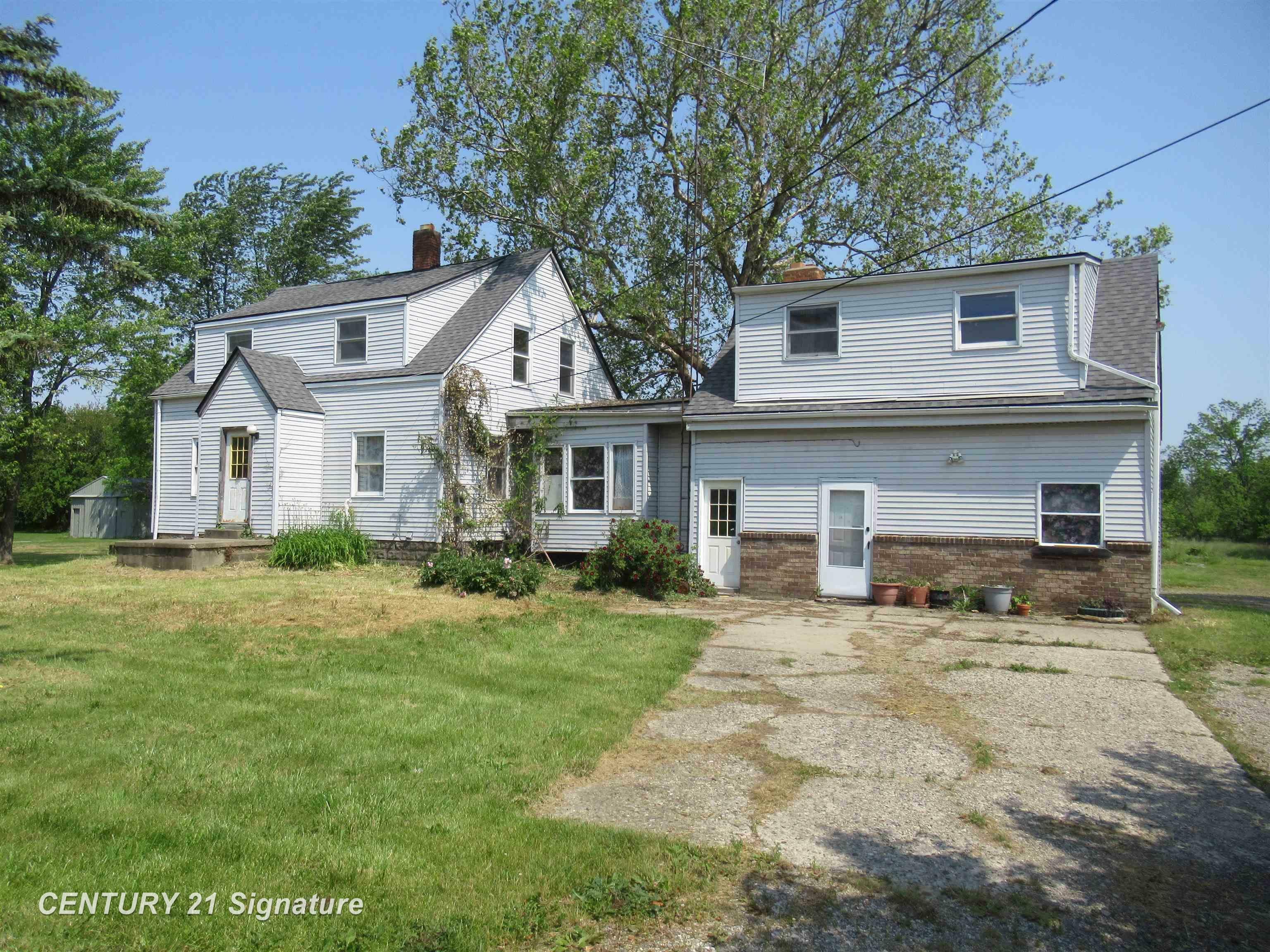 Property Photo: 7300 Corunna Road MI 48473