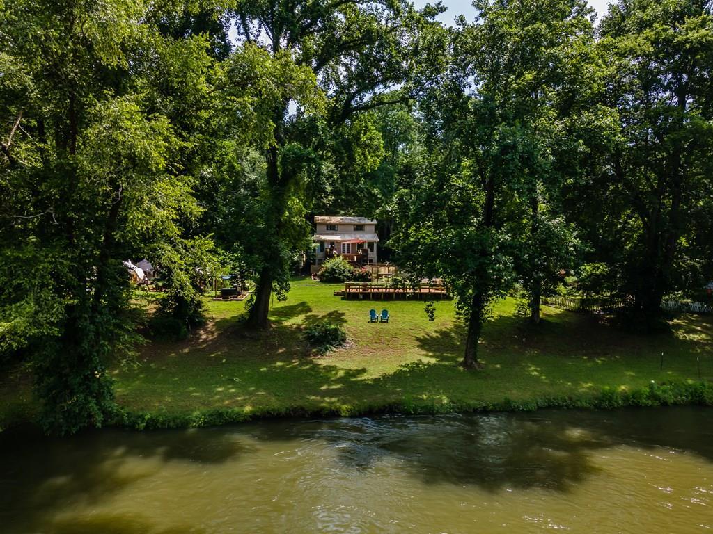 Property Photo: 5518 Hwy 30 TN 37307